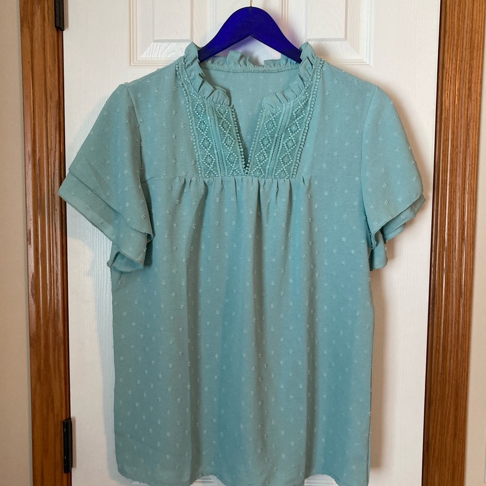 Women's Top